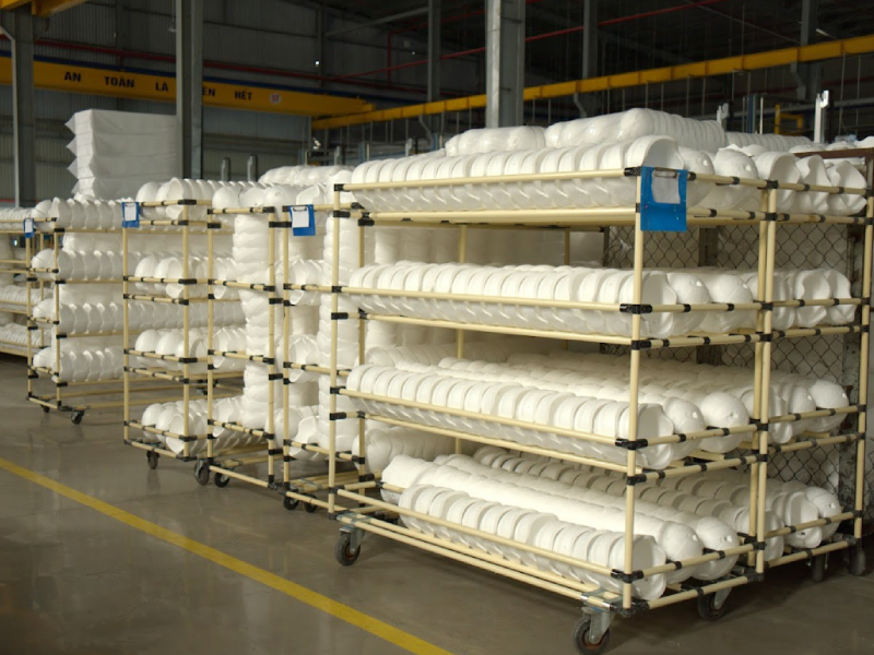 Nhà máy sản xuất mũ bảo hiểm quà tặng đạt chuẩn CR 4 Xưởng sản xuất nón bảo hiểm quà tặng cho khách hàng