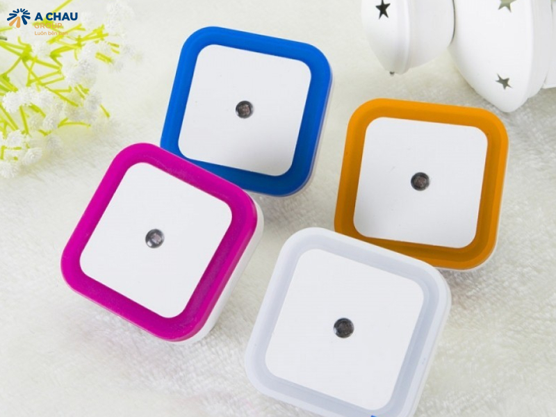 Top 105 quà tặng nhân viên các dịp lễ, sang trọng, ý nghĩa 16 Đèn ngủ cảm ứng cũng là món quà tặng cho nhân viên tuyệt vời