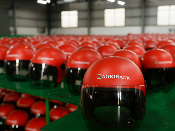 In nón bảo hiểm logo công ty ở đâu tốt nhất