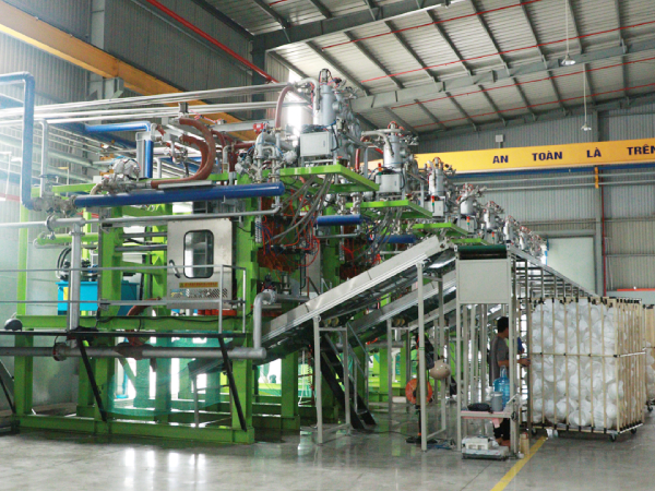 Xưởng nón bảo hiểm Á Châu sản xuất chất lượng cao