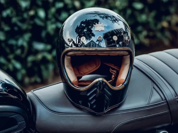 Cách chọn mũ bảo hiểm đi phượt