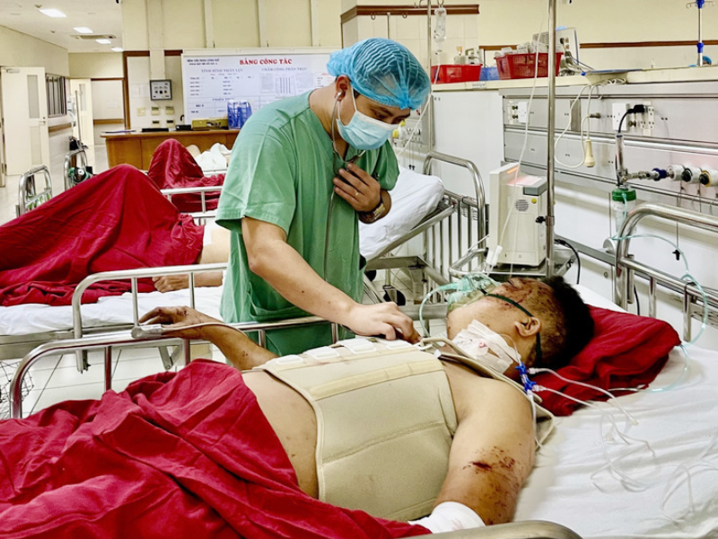 5 hậu quả của việc không đội mũ bảo hiểm thật khủng khiếp 1 Hậu quả của việc không đội mũ bảo hiểm dẫn tới chấn thương sọ não