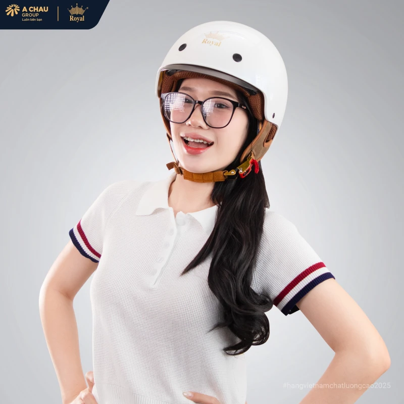 Mũ bảo hiểm nữ cao cấp Royal M239