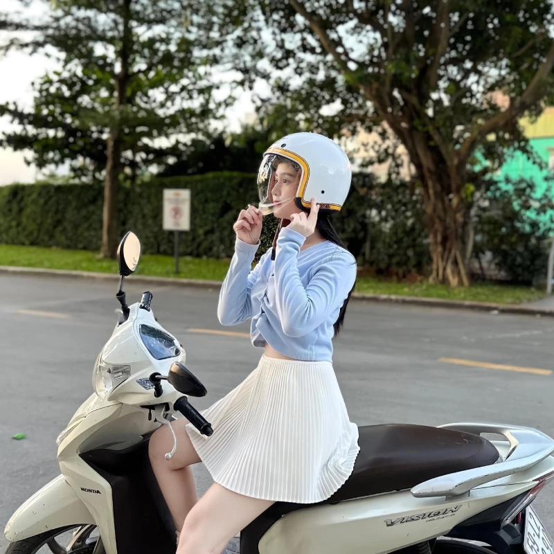 Nón bảo hiểm nữ cao cấp giúp bạn bảo vệ an toàn