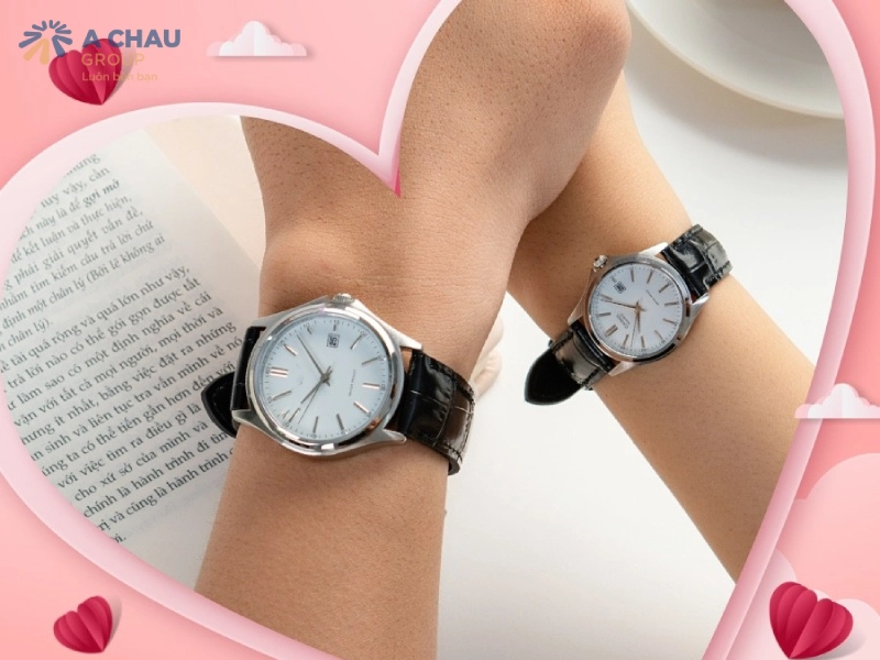 Đồng hồ cặp là món quà 8/3 cho người yêu rất ý nghĩa
