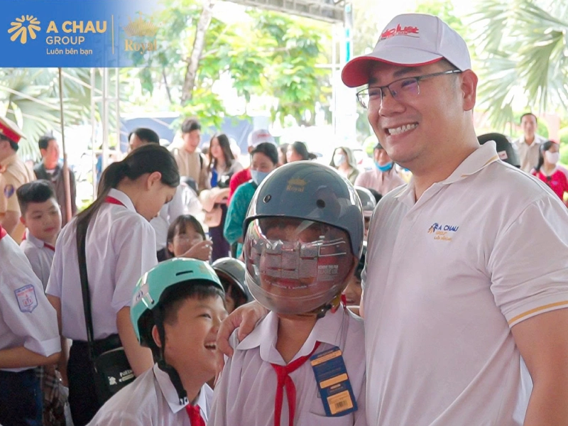 Trẻ em là đối tượng dễ bị tổn thương nên cần phải bảo vệ tối đa