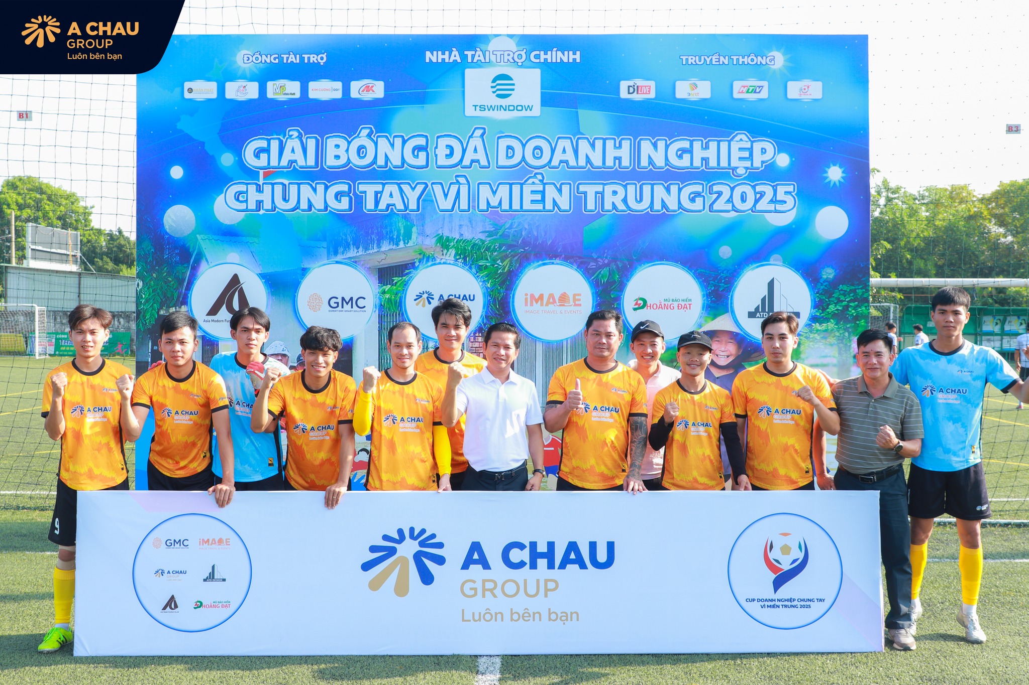 Á Châu Group đồng hành cùng gải bóng đá doanh nghiệp chung tay vì miền trung