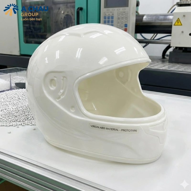 Nón bảo hiểm quảng cáo là gì? Mang lại lợi ích gì? 7 Vỏ nhựa ABS nguyên sinh chịu lực tốt