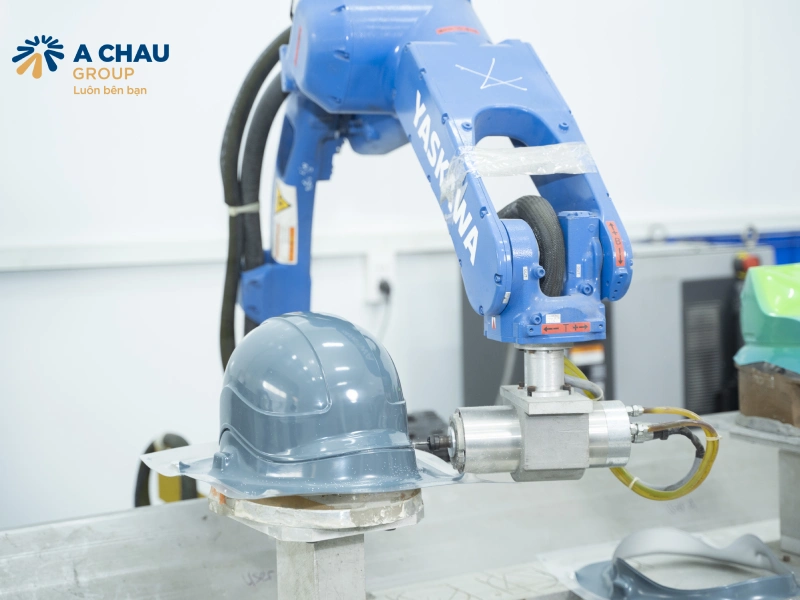 Công ty sản xuất nón bảo hiểm Á Châu – Đơn vị chuyên sản xuất nón bảo hiểm siêu nhẹ làm quà tặng, quảng cáo