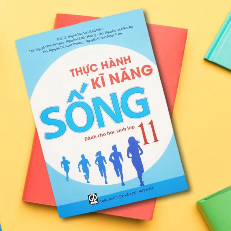 Quà tặng cho học sinh bằng sách kỹ năng sống