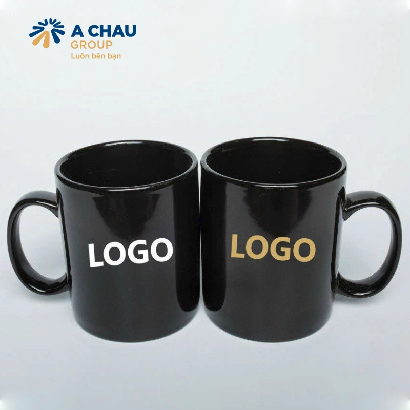 Quà khai trương cửa hàng bằng ly sứ in logo