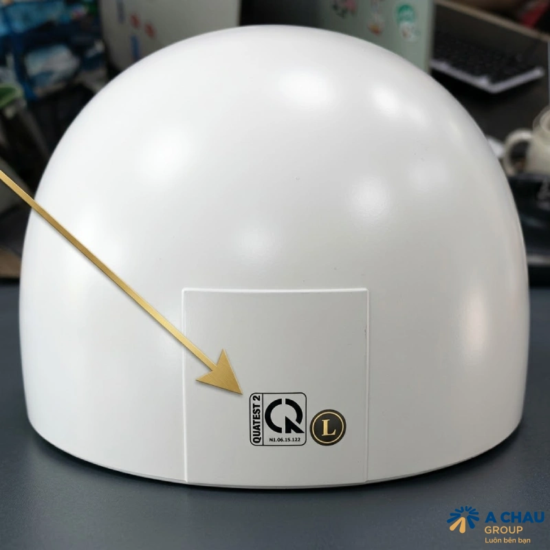 Hình ảnh mũ bảo hiểm đạt chuẩn phải có tem CR, Quacer, quatest 2 hoặc quatest 3